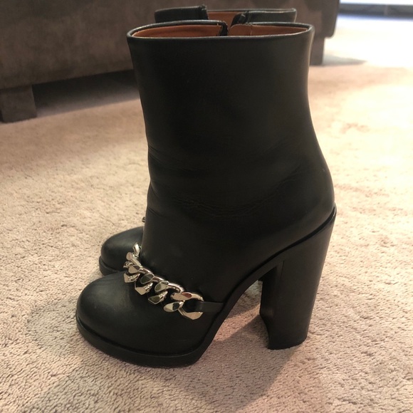 Givenchy ankle boots - Picture 2 of 4